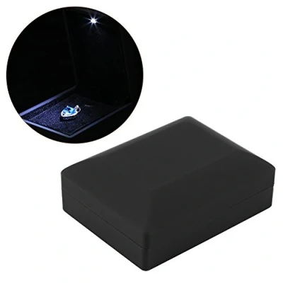 Imagen de Estuche para anillo/colgante/pulsera/collar con luz LED Caja de presentación joyas