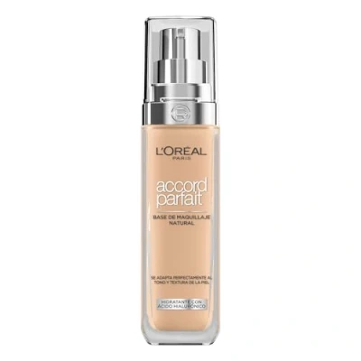 Imagen de L&#039;Oreal Paris Make up Designer Accord Parfait, Base de maquillaje acabado natural con ácido hialurónico, tono piel oscuro, 5.N, 30 ml