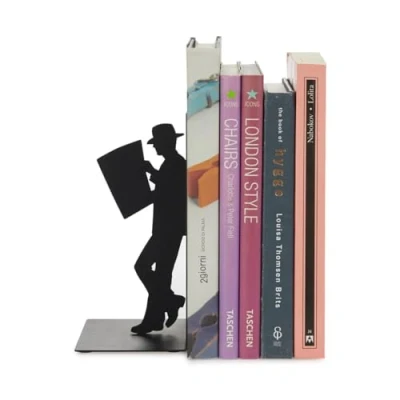 Imagen de Balvi The Reader sujetalibros Decorativo de Metal en Color Negro. Diseño Original