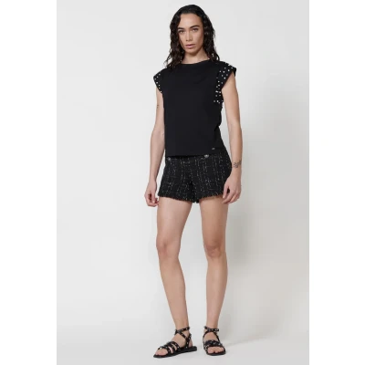 Imagen de Camiseta manga corta cuello redondo con perlas para mujer en color Negro