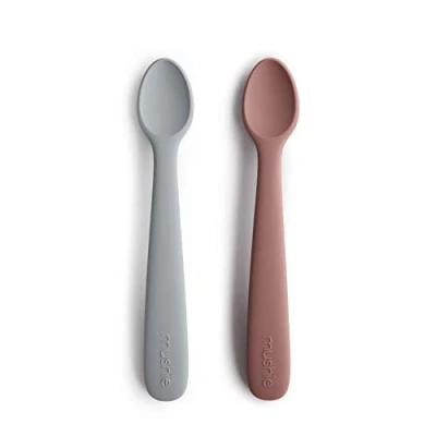 Imagen de Mushie Cucharas Baby para niños en Silicona libre de BPA Paquete 2 Cuchara alimentación aptas lavavajillas Accesorios a la hora comer pequeños Stone/Cloudy Mauve