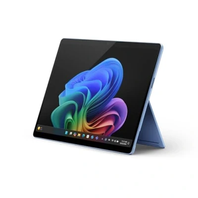 Imagen de Convertible 2 en 1 Microsoft Surface Pro Copilot+ PC, 13&quot;, Snapdragon® X Plus 45 TOPS, 16GB RAM, 512GB SSD, Adreno GPU, Windows 11 Home, Sapphire