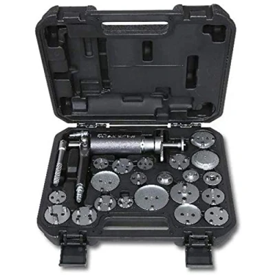 Imagen de Beta 1471M/C22 Herramienta neumática y accesorios para rotar retroceder los pistones de frenos disco, en maleta plástico