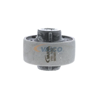 Imagen de VAICO V10 1042 Silentblock Brazo de Suspension Eje delantero Rodamiento caucho metal oscilante transversal VOLKSWAGEN: Golf 7, Tiguan II