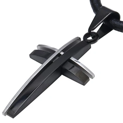 Imagen de DonDon Collar de Cuero 50 cm con Colgante Cruz Dos Colores Acero Inoxidable para Hombres en Bolsa Joyas Color Negro