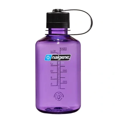Imagen de Nalgene Sustain Tritan Botella de agua sin BPA hecha con material derivado del 50% residuos plástico, 16 onzas, boca estrecha, morado