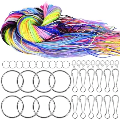 Imagen de Saixuan 200PCS Kit de Hilos para Hacer Pulseras,20 Colores Scooby Doo en PVC con 40 Accesorios Ideal Pulseras, Llaveros y Manualidades DIY, Incluye Anillas Ganchos