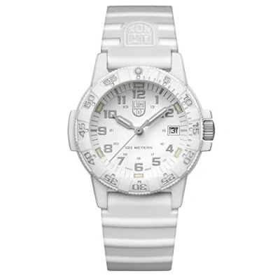 Imagen de Luminox Leatherback Sea Turtle 0300 series Watch with carbon compound Case WhiteSilver Dial and Silicon White Strap XS.0307.WO