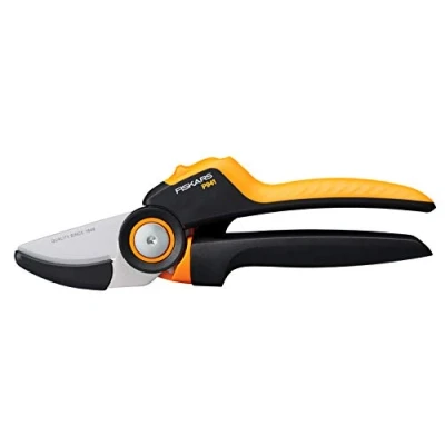 Imagen de Fiskars Tijeras de jardín yunque, X series PowerGear, P941, Mango giratorio, Para ramas secas, Recubrimiento antiadherente, Cuchillas acero inoxidable, Longitud: 22,2 cm, Negro/naranja, 1057174