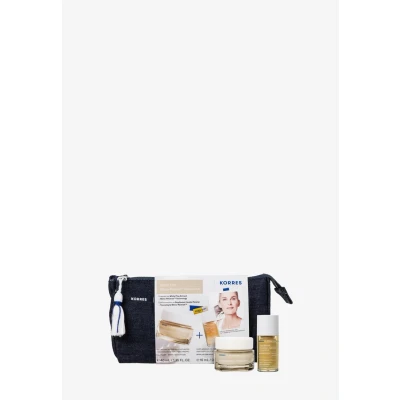 Imagen de KORRES White Pine Meno Reverse Expert Duo Juego de beneficios antiedad suero en crema 40 ml y concentrado 15 para piel acolchada tonificada después la menopausia, vegano