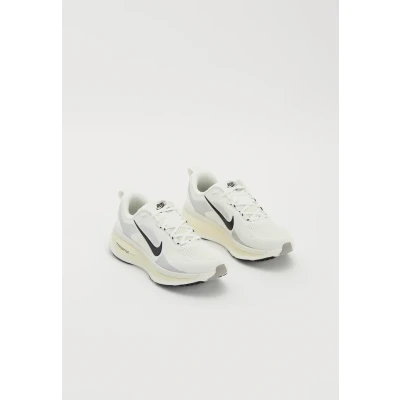 Imagen de Nike Performance Vomero 18 Zapatillas running asfalto, Hombre, Talla: 45, Summit white/black/coconut milk Zapatos