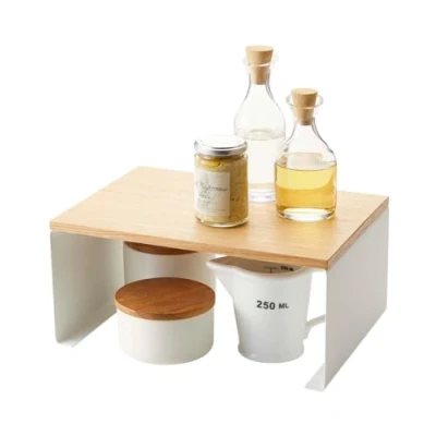 Imagen de YAMAZAKI 3923 TOSCA Estante de cocina apilable con tapa madera, blanco, Acero/Madera, minimalista, 30.5 x 22 14.5 cm