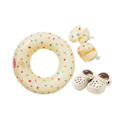 Imagen de Heless 550 Set Beige Heart Confetti, con Anillo de natación, alas acuáticas y Zuecos, para muñecas Peluches 35 45 cm, Multicolor, Normal (550)