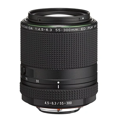 Imagen de Pentax HD DA 55 300 mm F4.5 6.3 ED PLM WR RE Teleobjetivo Zoom Compacto AF Rápido y Silencioso Resistente al Agua Distancia de Enfoque Mínima 0.95 metros Diseño Ligero, Negro