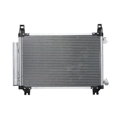 Imagen de VALEO 814449 Condensador con secador Aluminio 338 TOYOTA: Yaris III Hatchback