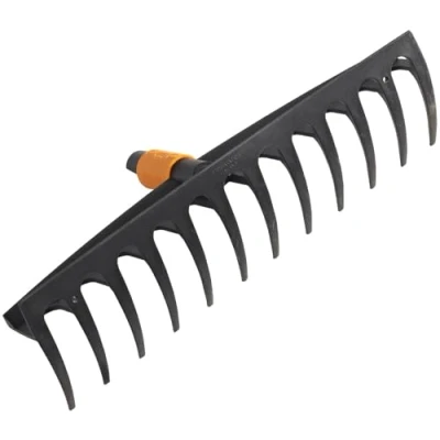 Imagen de Fiskars Rastrillo universal de 12 dientes, Cabezal herramienta QuikFit, Largo: 41 cm, Plástico reforzado con fibra vidrio, Negro/Naranja, 1000643
