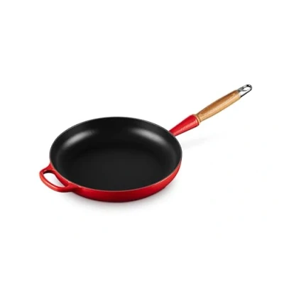 Imagen de Le Creuset Frying Pan Signature Cerise ø 24 cm / 1.6 Liter enamelled non stick coating