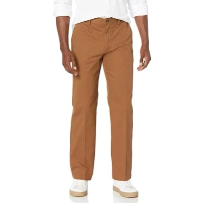 Imagen de Amazon Essentials Pantalón Chino con Parte Delantera Plana, Resistente a Las Arrugas y de Corte clásico (Disponible en Tallas Grandes Largos Especiales) Hombre, Marrón Caqui Oscuro, 32W / 31L