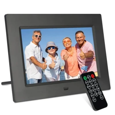 Imagen de TSITSC marco de fotos digital 7 pulgadas, pantalla IPS 1024 x 600, electrónico, calendario/función reloj, música, reproductor fotos/vídeo con mando a distancia, compatible
