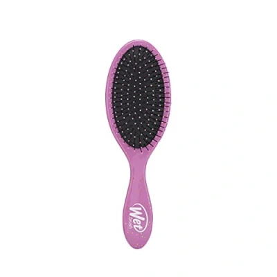 Imagen de WetBrush Cepillo desenredante original de Disney, cerdas Intelliflex ultra suaves para separar suavemente los nudos con facilidad, Wet Brush Detangler es suave el cabello, colección princesas
