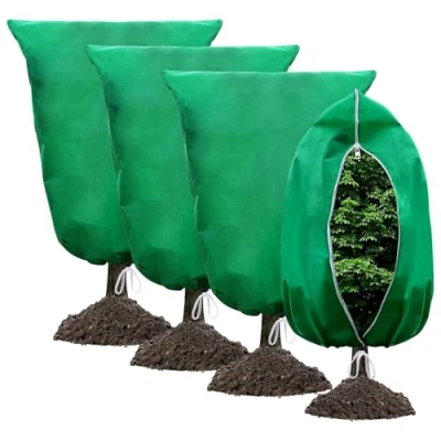 Imagen de CZAYEFNH Funda para Plantas, 4 piezas 60 * 80 CM Cubiertas de Protección contra Heladas Plantas,Protege Bajas temperaturas los Cultivos Plantas Flores Arbustos Árboles