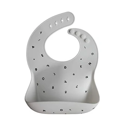 Imagen de mushie Babero de Silicona para Bebés Baberos Alimentación con Bolsillo Fáciles Lavar 4 Tamaños Ajustables Sin BPA Accesorio Durable Niños Pequeños y Niñas White Letters