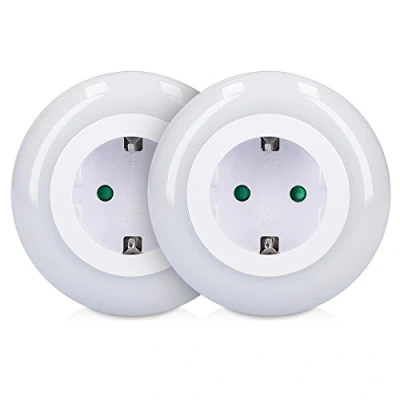 Imagen de kwmobile 2x Luz nocturna LED con enchufe integrado Set de 2 luces para habitación niño sensor crepuscular Lámparas cambio color