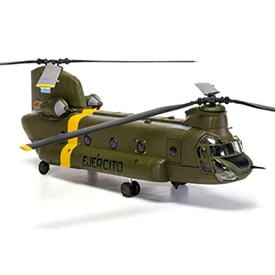 Imagen de Corgi Airplane Boeing CH 47C Chinook, AE 520 Argentino, Capturado por el Ejército Británico y devuelto al Reino Unido, Guerra de Malvinas 1982, Verde, AA34217, Color
