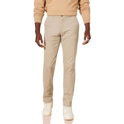 Imagen de Amazon Essentials Pantalones Chinos, elásticos, Informales, Corte clásico Hombre, Marrón Caqui, 28W / 28L