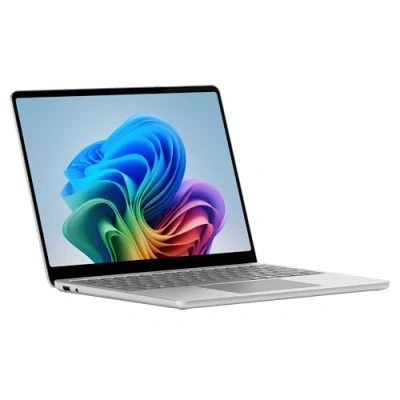 Imagen de Portátil Microsoft Surface Laptop Copilot+ PC, 13&quot; FHD, Qualcomm® Snapdragon® X Plus , 16GB RAM, 256GB SSD, Adreno™ Onboard Graphics, Windows 11Home