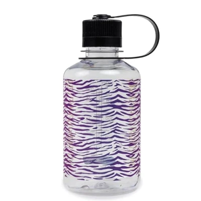 Imagen de Nalgene Sustain Tritan Botella de agua sin BPA hecha con material derivado del 50% residuos plástico, 16 onzas, boca estrecha, cebra arcoíris