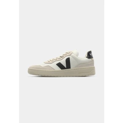 Imagen de VEJA ZAPATILLA V 90 WHITE BLACK 45