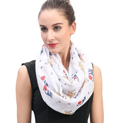 Imagen de Lina &amp; Lily Bufanda Infinita Snood con Estampado de Perros Chihuahua (Blanco)