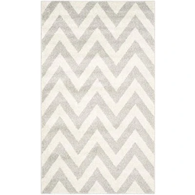 Imagen de Safavieh Alfombra Rectangular de Interior y Exterior Caballero Tejido AMT419 en Gris Claro/Beige, 91 x 152 cm para jardín, Patio o Cualquier Otro Espacio