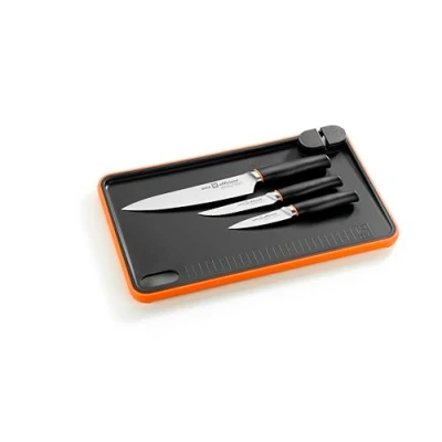 Imagen de BRA Efficient Set 3 cuchillos con tabla de cortar