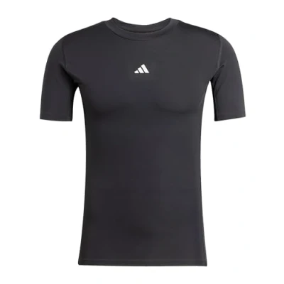Imagen de adidas Performance Techfit Short Sleeve Camiseta deportiva, Hombre, Talla: Small, Black