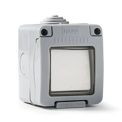 Imagen de FAMATEL Interruptor + Conmutador Enchufe de empotrar Serie Garden IP55 Protección Infantil A prueba agua Fácil instalar este producto Gris