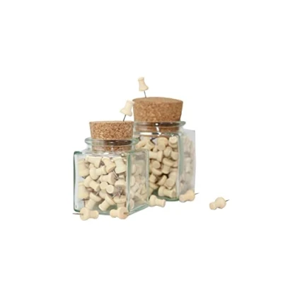 Imagen de agujas de madera auténtica en elegante cristal corcho, almacenamiento respetuoso con el medio ambiente, pin, alfiler, chinchetas, corcho