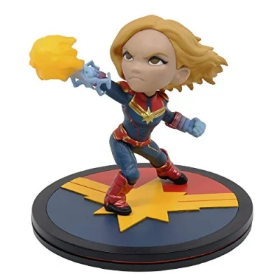 Imagen de Quantum Mechanix Captain Marvel Q Fig Diorama Standard, Red, Blue, Yellow, One Size (MVL 0041 Standard)