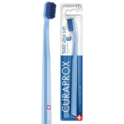 Imagen de Curaprox Cepillo dental CS 5460 Ultra Soft manual para adultos con cerdas CUREN Azul celeste