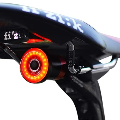 Imagen de One enjoy luz de Cola para Bicicleta Inteligente Ultra Brillante, Recargable, Encendido/Apagado automático, Luces LED Impermeables IPX6 (Black)