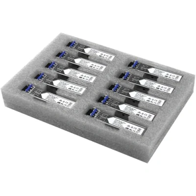 Imagen de StarTech.com GLCLHSMD10ST Módulo transceptor SFP Compatible con Cisco GLC LH SMD (Paquete de 10) Color Plata