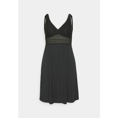 Imagen de Triumph AURA Spotlight Camisón, Mujer, Talla: 38, Black