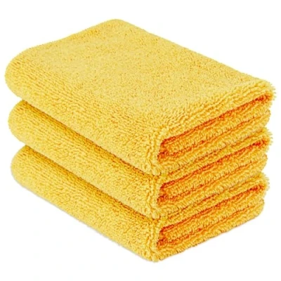 Imagen de Amazon Basics Toallas de microfibra con dos caras para automóviles, paño limpieza, 40.6 x cm, color dorado, paquete 3