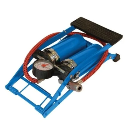 Imagen de Silverline Tools 380197 Bomba de pie Resistente con Doble Cilindro (470 cm3)