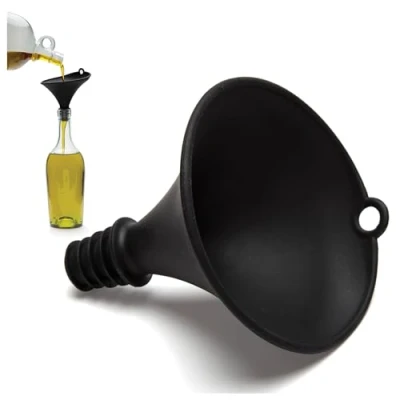 Imagen de Embudo de silicona para rellenar botellas y recipientes sin necesidad usar las manos/Utilícelo en la cocina casa/Cabe cómodamente estándar/Stedi by Monkey Business
