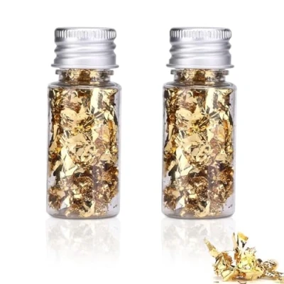 Imagen de Hoja de oro comestible, 2 botellas hojas copos papel aluminio Cupcake Toppers para tartas, chocolates, decoración alimentos