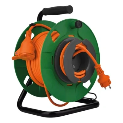 Imagen de Zenitech Carrete impermeable IP44 cable naranja 3G1,5 mm² 32+3 m con toma 16A 2P + Tierra válvula y corte circuito