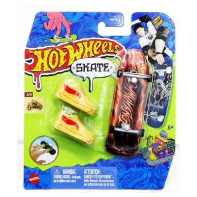 Imagen de Hot Wheels Skate Tony Hawk HW Scorched 3/5 Claim to Flame HVJ78 Figuras de Juguete acción A Partir 5 años