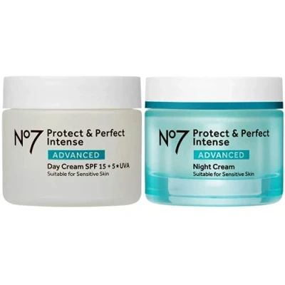Imagen de (paquete individual) No7 Protect &amp; Perfect Day Night Cream Bundle Set (50 ml cada uno)